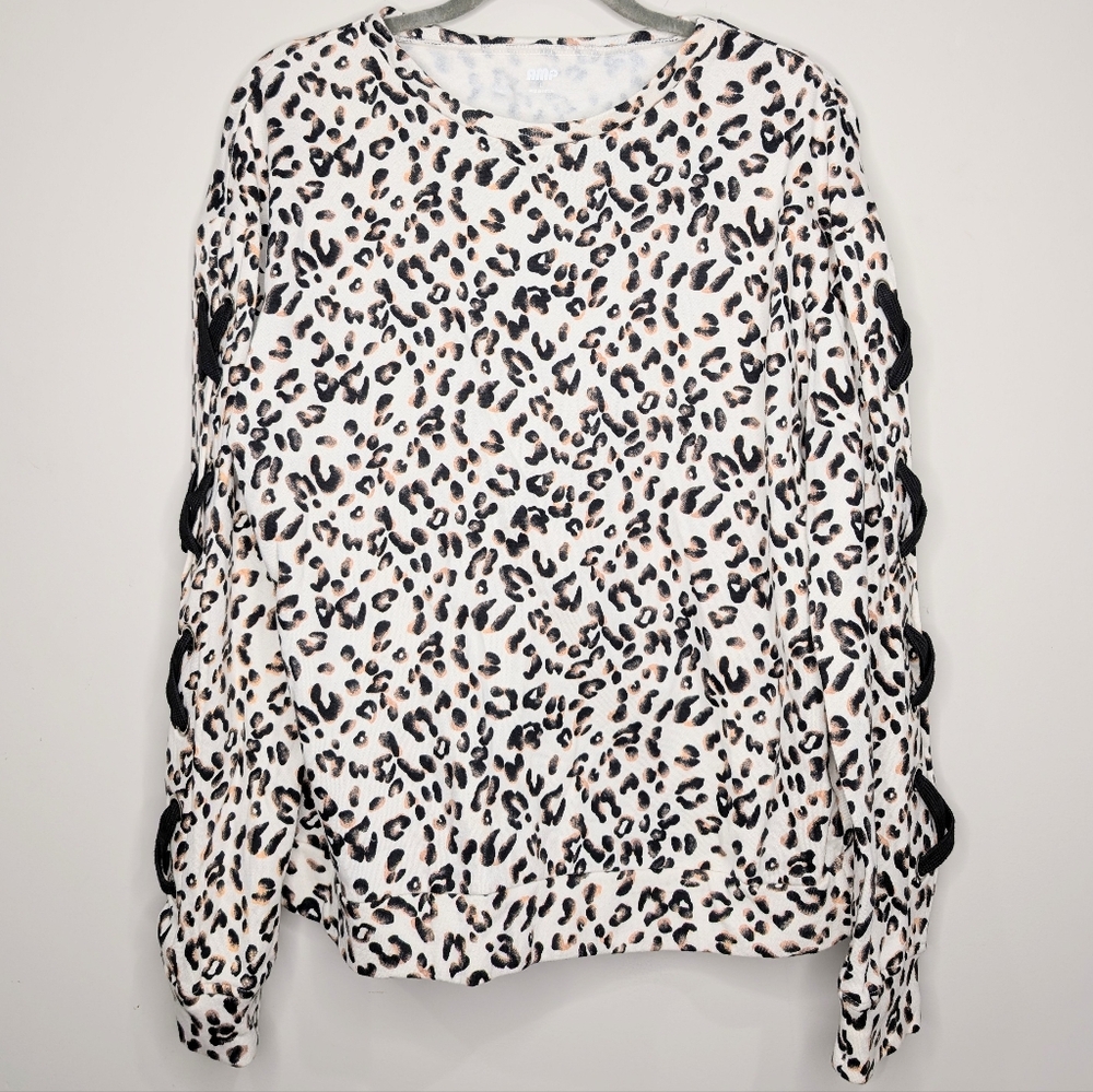 AMP Leopard‎ Print Sweatshirt – Lace-Up Sleeve Detail – Large